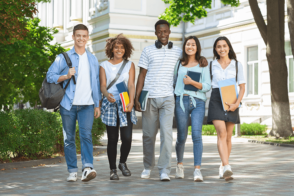 University of Georgia students live near a vibrant music scene, the arts, and a wealth of natural beauty. Here are some of the best places to live on campus.