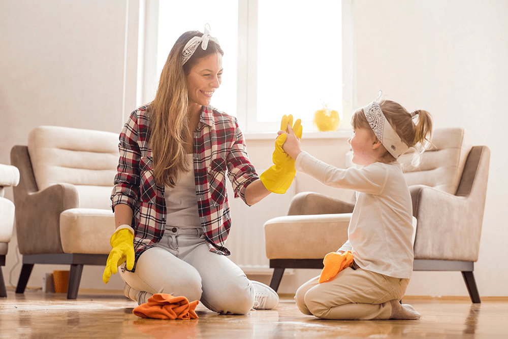 Embrace the tradition of spring cleaning with deep cleaning tips, daily maintenance routines, and homemade non-toxic solutions for a sparkling home.